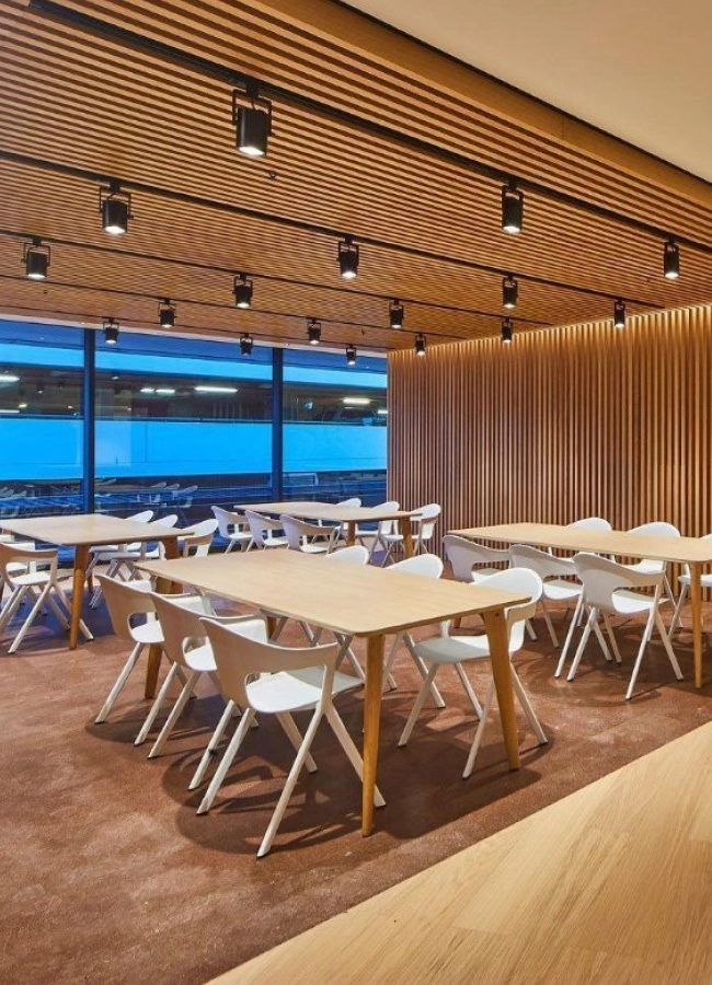 MarketsWeServe_Corporate_Carousel_JLR4