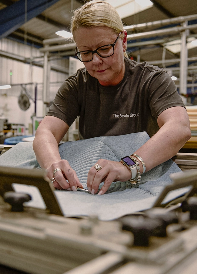 WhoWeAre_Carousel_LookingForward_Image4