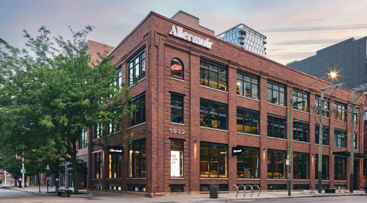 News_ChicagoShowroom_Main